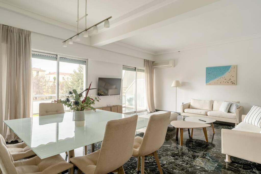 Elegant 2Bd Evelpidon Apartment Atenas Exterior foto